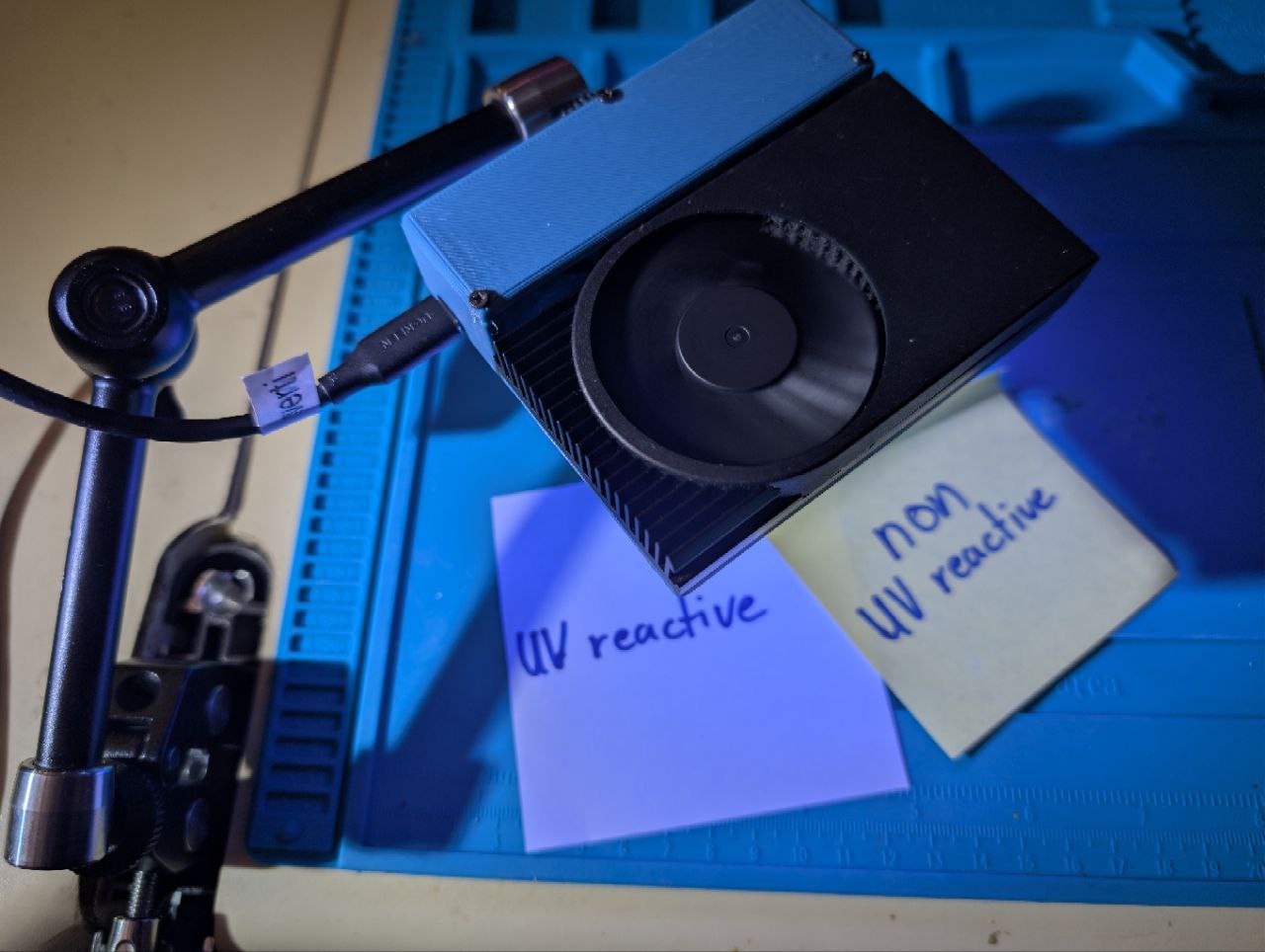 Here should be a image of a 'The finished lamp'